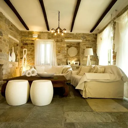 Private Estate Villa *